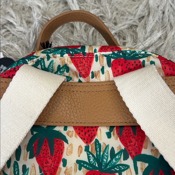 NWT Bouffants & Broken Hearts By Kendra Dandy Strawberry Print Backpack Sold Out - Picture 7 of 7